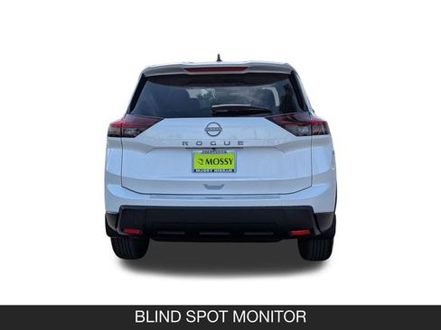 New 2026 Nissan Rogue SV FWD image 7