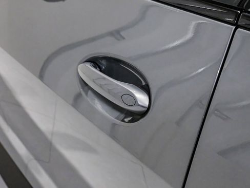 Used 2024 BMW M4 Coupe w/ Executive Package image 34