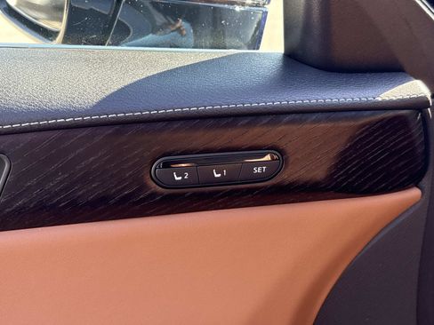 Used 2023 INFINITI QX60 Sensory w/ Vision Package image 13