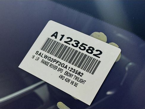 Used 2016 Land Rover Range Rover Sport SE AWD/4WD image 40
