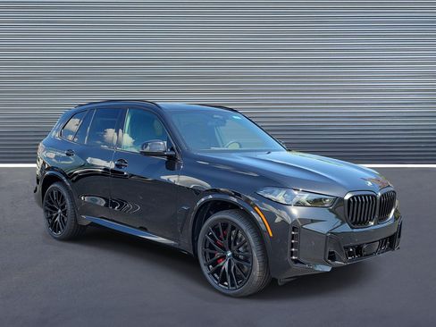 New 2026 BMW X5 sDrive40i w/ M Sport Package RWD image 2