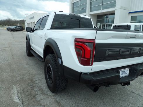 Used 2024 Ford F150 Raptor AWD/4WD image 10