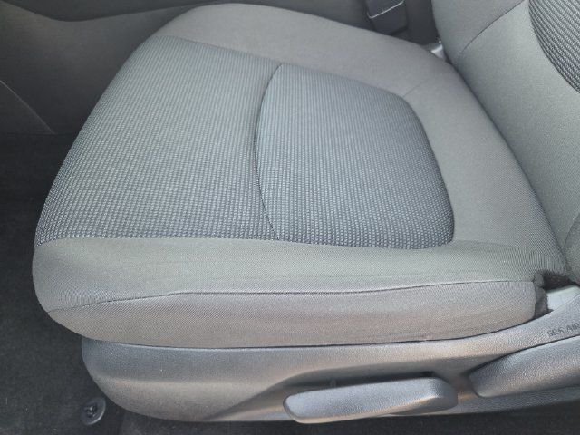 Used 2024 Toyota RAV4 LE FWD image 21