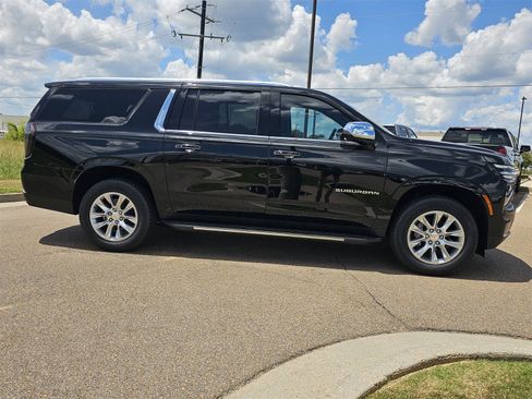New 2025 Chevrolet Suburban Premier w/ Sun And Tow Package image 3