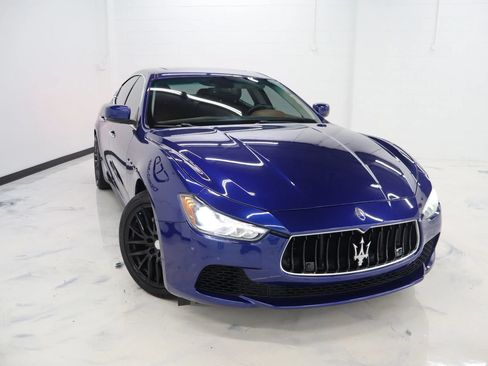 Used 2015 Maserati Ghibli S Q4 AWD/4WD image 2