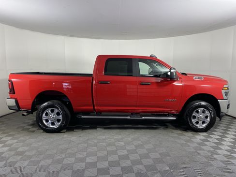 Used 2026 RAM 2500 Big Horn AWD/4WD image 6