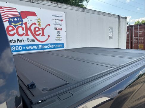 Used 2024 Chevrolet Silverado 2500 Custom w/ Custom Value Package AWD/4WD image 20