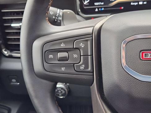 Used 2024 GMC Sierra 1500 AT4 w/ Technology Package AWD/4WD image 25