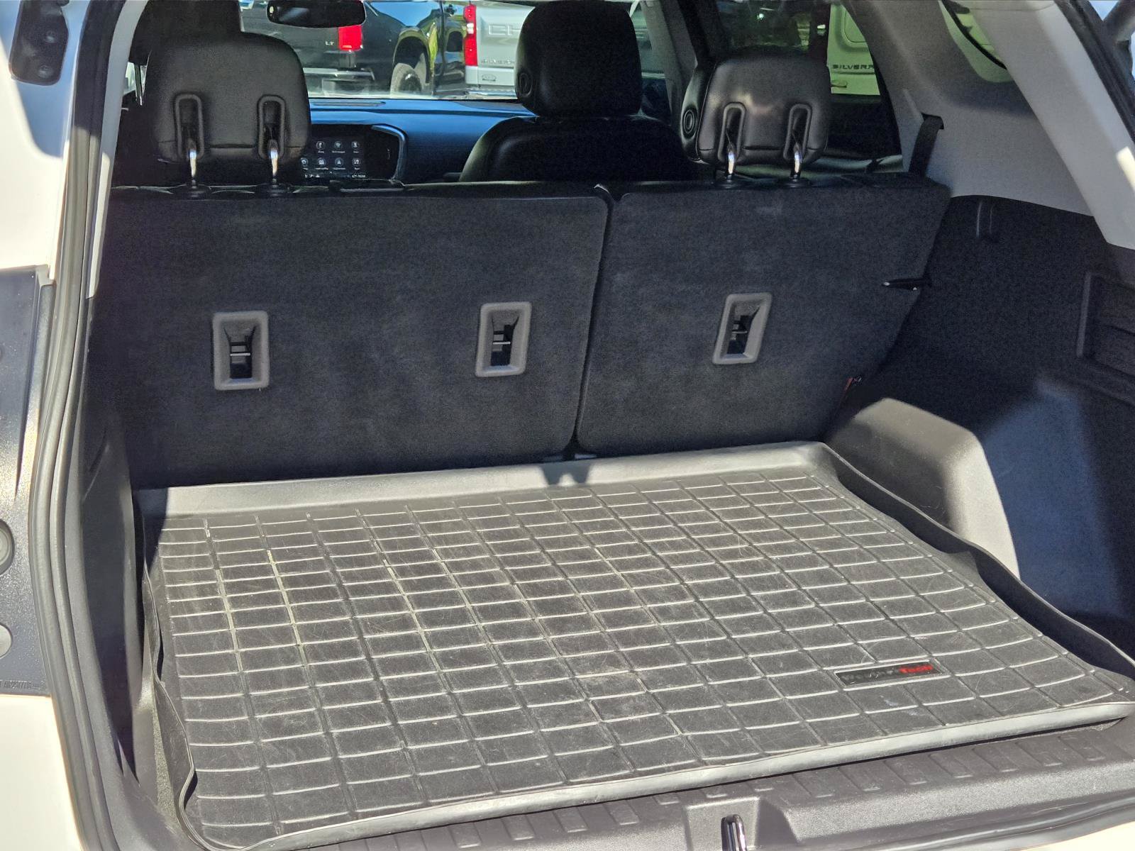 Used 2019 GMC Terrain SLT w/ Preferred Package FWD image 12