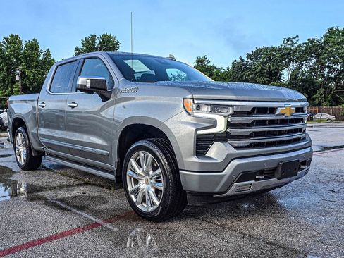Certified 2026 Chevrolet Silverado 1500 High Country AWD/4WD image 1