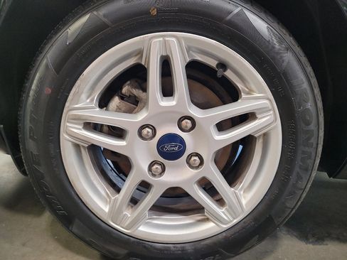 Used 2019 Ford Fiesta SE FWD image 31