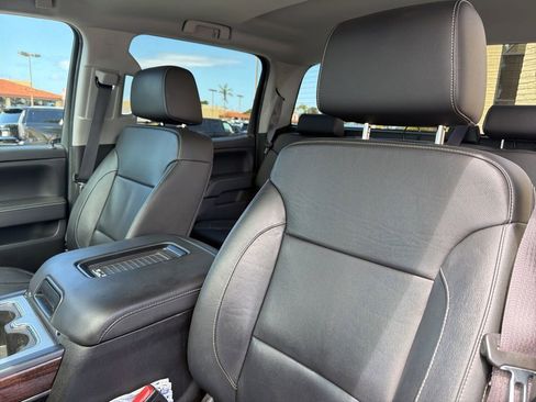 Used 2017 GMC Sierra 1500 SLT w/ SLT Premium Package AWD/4WD image 12