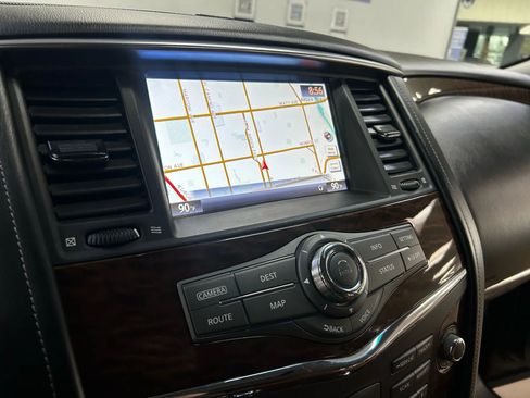 Used 2017 Nissan Armada Platinum image 16