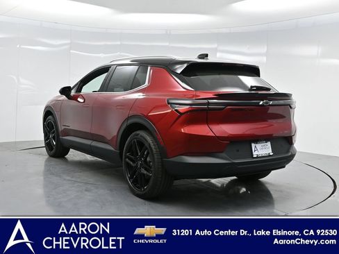 New 2026 Chevrolet Equinox EV LT image 5