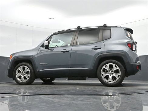 Used 2017 Jeep Renegade Limited image 15