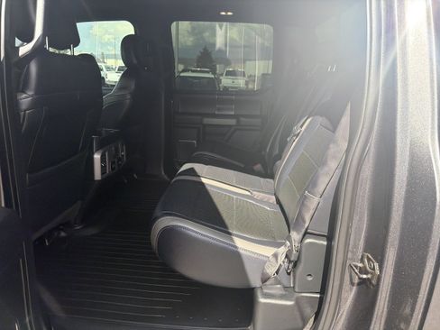 Used 2018 Ford F150 Raptor w/ Equipment Group 802A Luxury AWD/4WD image 10