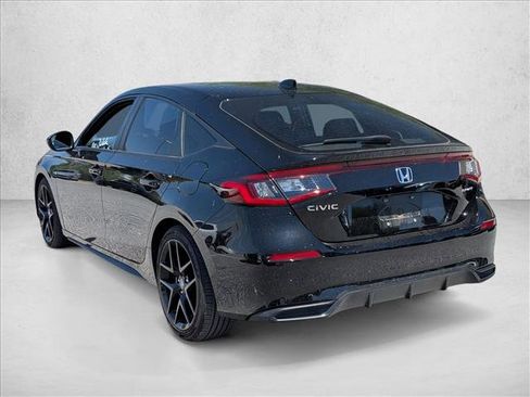 Used 2023 Honda Civic Sport image 5