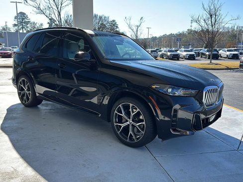 Certified 2024 BMW X5 sDrive40i w/ M Sport Package image 5