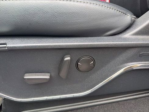 Used 2024 Ford F350 Lariat w/ Lariat Ultimate Package AWD/4WD image 26