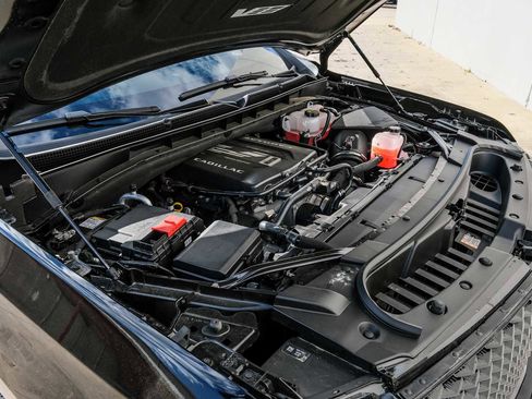 Used 2025 Cadillac Escalade V w/ LPO, Floor Liner Package image 66