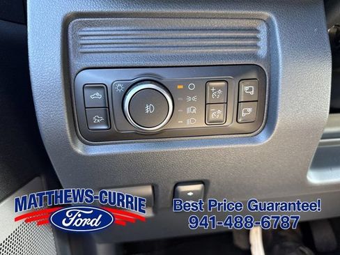 New 2026 Ford F250 Lariat w/ Black Appearance Package AWD/4WD image 28