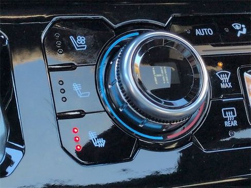 Used 2024 GMC Sierra 2500 AT4 w/ AT4 Premium Plus Package image 26