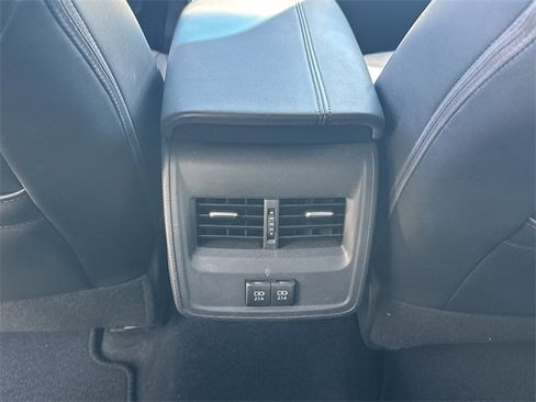 Used 2019 Toyota Avalon XLE image 26