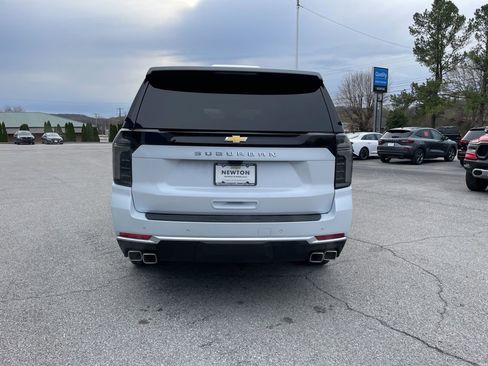 New 2026 Chevrolet Suburban High Country AWD/4WD image 55