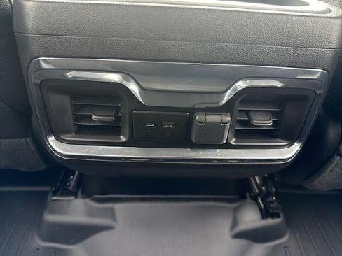 Used 2022 GMC Sierra 2500 Denali AWD/4WD image 21