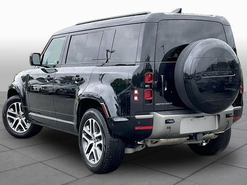 Used 2025 Land Rover Defender 110 X-Dynamic SE AWD/4WD image 10