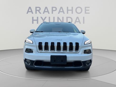 Used 2017 Jeep Cherokee Limited AWD/4WD image 8