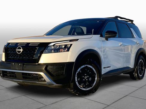 Used 2023 Nissan Pathfinder Rock Creek image 1