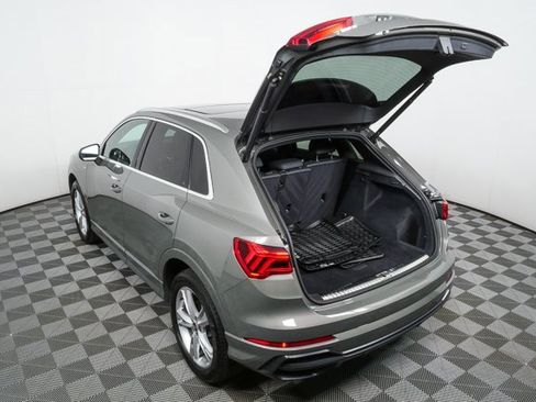 Used 2022 Audi Q3 2.0T Premium w/ Convenience Package image 27