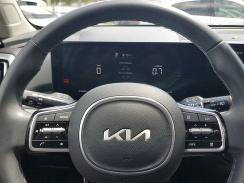 Used 2024 Kia Sorento S w/ Panoramic Sunroof Package FWD image 20