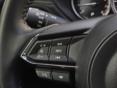 Certified 2025 MAZDA CX-5 AWD 2.5 S w/ Preferred Package image 27