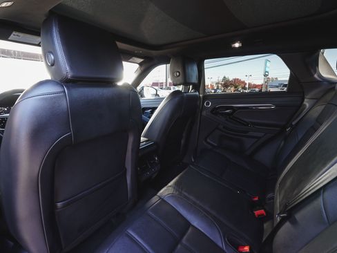 Used 2023 Land Rover Range Rover Evoque SE image 33