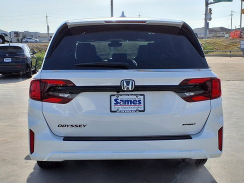 New 2026 Honda Odyssey Sport-L image 6