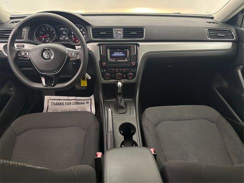 Used 2016 Volkswagen Passat 1.8T S image 35
