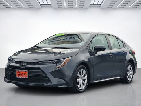 Used 2024 Toyota Corolla LE FWD image 8
