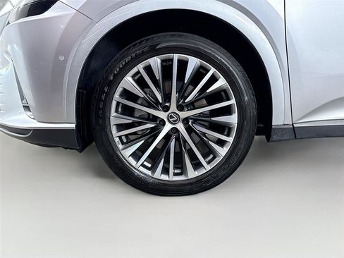 Used 2024 Lexus RX 350 Premium Plus w/ Convenience Package FWD image 19