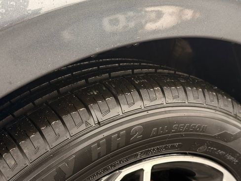 Used 2023 Kia Forte LXS image 11