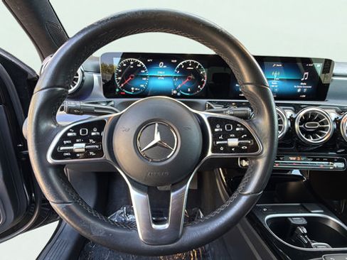 Used 2022 Mercedes-Benz A 220 w/ Premium Package Lite image 14