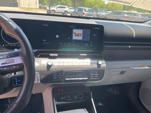 Used 2024 Hyundai Kona SEL FWD image 22