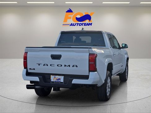 New 2026 Toyota Tacoma SR5 image 5