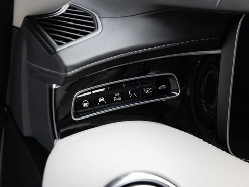 Used 2018 Mercedes-Benz S 63 AMG 4MATIC Coupe image 38