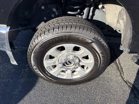 Used 2024 Ford F250 XLT w/ Snow Plow Prep Package image 11