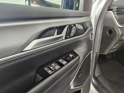 New 2026 Jeep Grand Wagoneer Limited AWD/4WD image 21