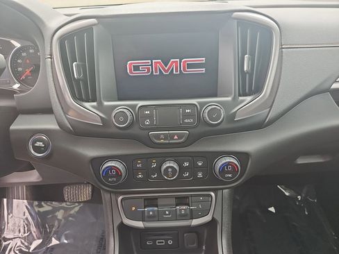 Certified 2024 GMC Terrain AT4 AWD/4WD image 25