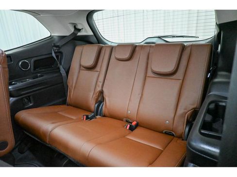 Used 2023 Subaru Ascent Touring image 21