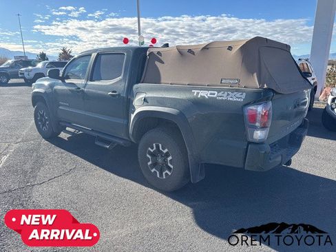 Used 2021 Toyota Tacoma TRD Off-Road image 11